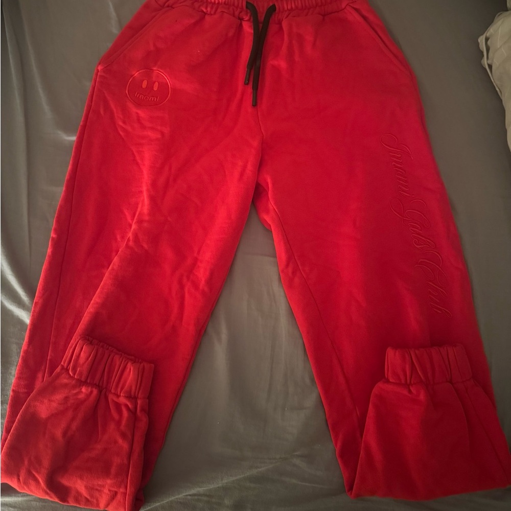 VINTAGE RED OVERSIZED SWEATPANTS